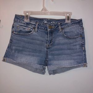 Aeropostale Jean shorts - medium wash